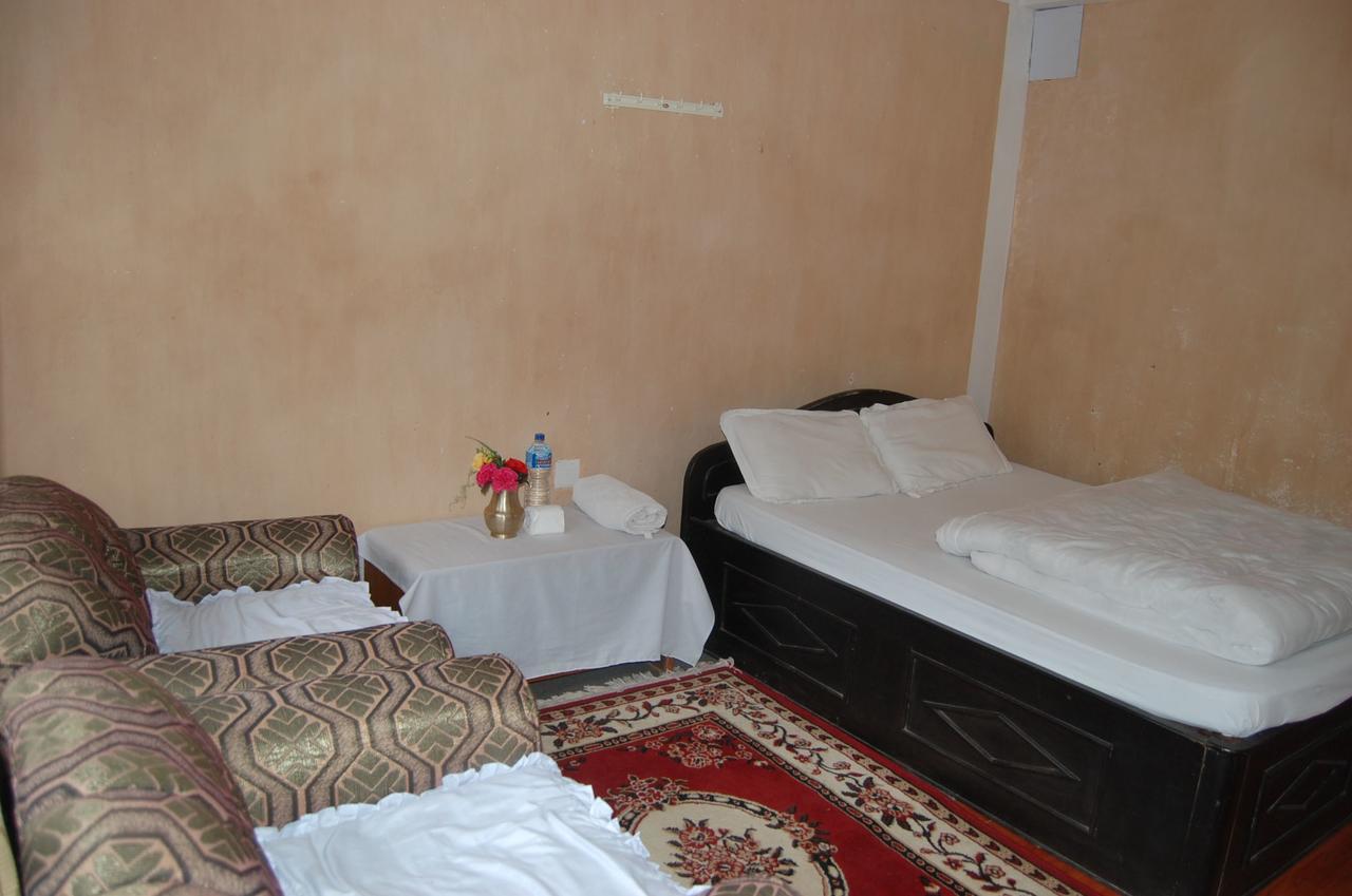 Shrestha Hotel & Restaurant Bandipur Eksteriør bilde